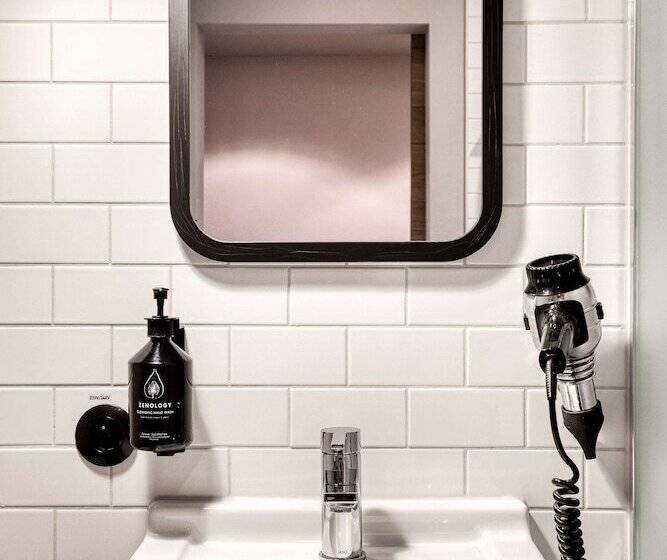 Номер Стандарт Плюс, Pentahotel Brussels City Centre