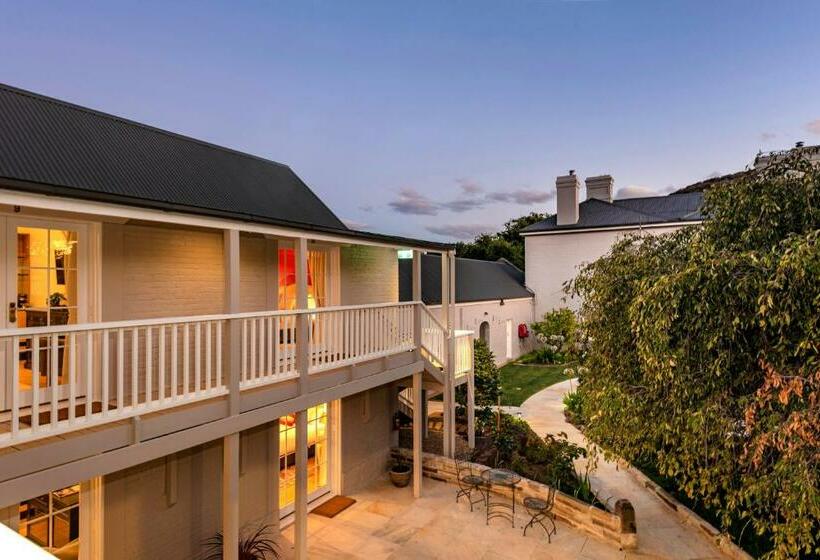 Quarto Superior, Prospect House Private