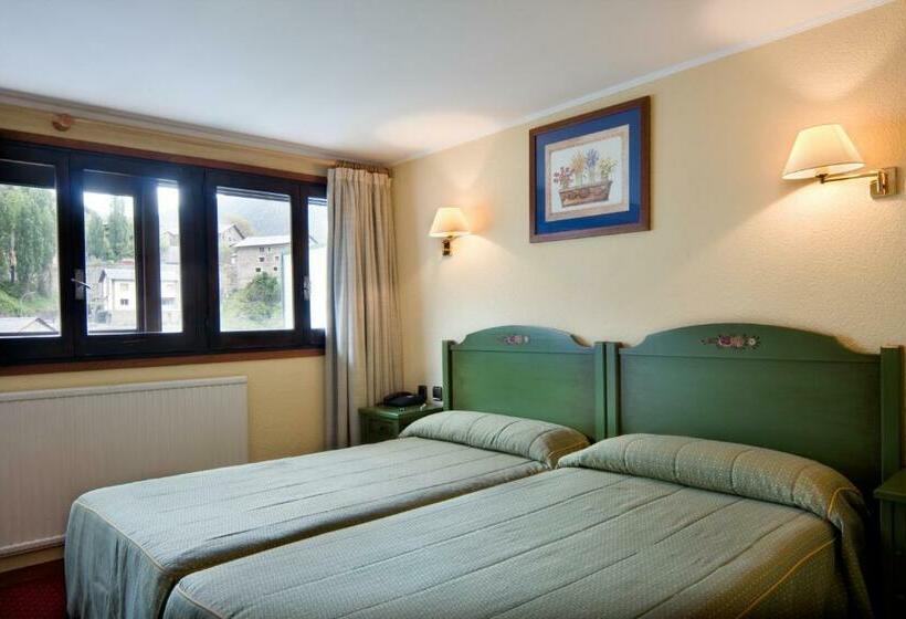 Номер Стандарт Индивидуальный, Rutllan & Spa