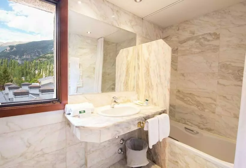 اتاق استاندارد با دسترسی به اسپا, Rutllan & Spa