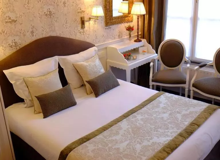 اتاق استاندارد, The Pand Charming Boutique