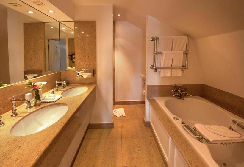 Полулюкс, The Pand   Charming Boutique