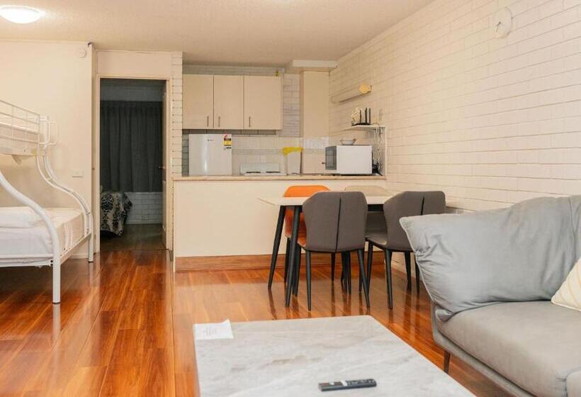 آپارتمان 1 خوابه, Trickett Gardens Holiday Inn