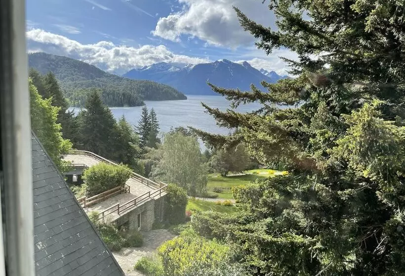 Superior room with lake view, Tunquelen