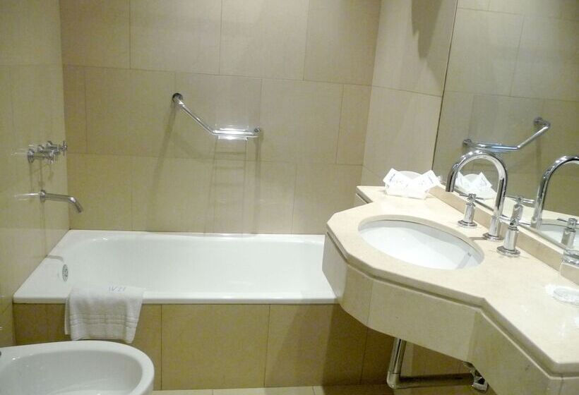 اتاق سوپریور, Waldorf