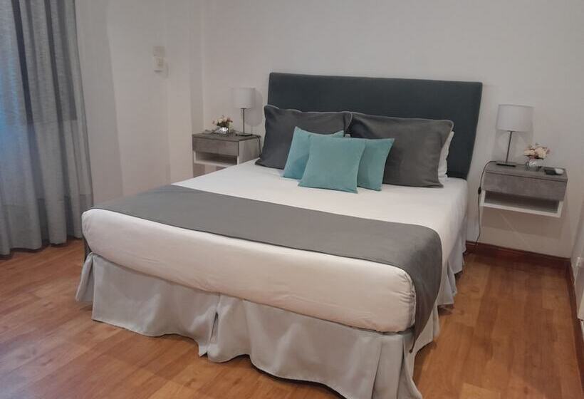 اتاق سوپریور, Waldorf