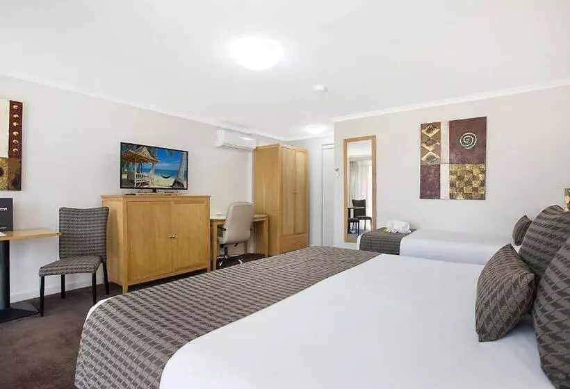 اتاق خانوادگی, Mid City Motel Warrnambool