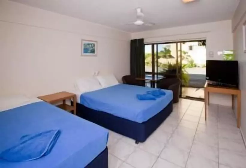 اتاق استاندارد, Sundale Motel