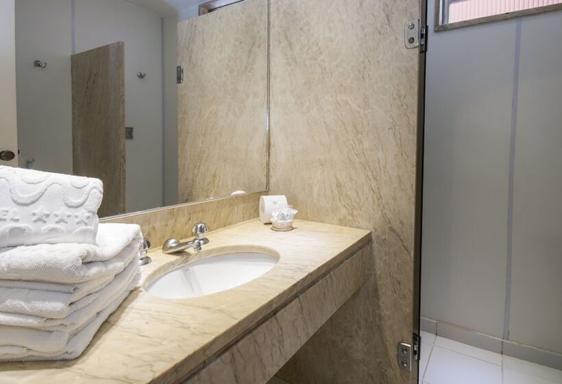 Standard-huone, Rede Andrade Canada