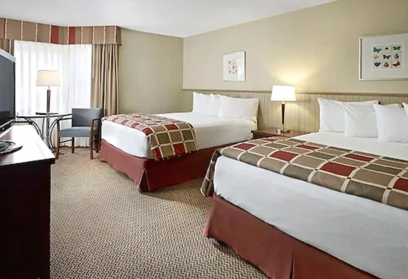 Standardzimmer 2 Doppelbetten, Charlottetown Inn & Conference Centre