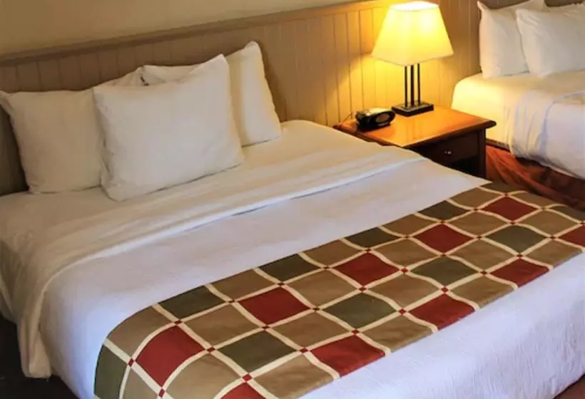 اتاق استاندارد با 2 تخت دوبل, Charlottetown Inn & Conference Centre