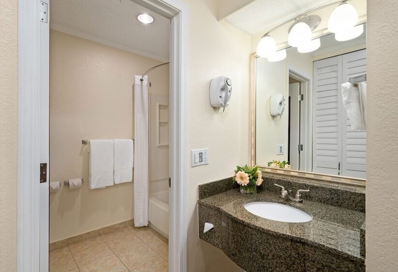 اتاق استاندارد با 2 تخت دوبل, Comfort Suites Paradise Island