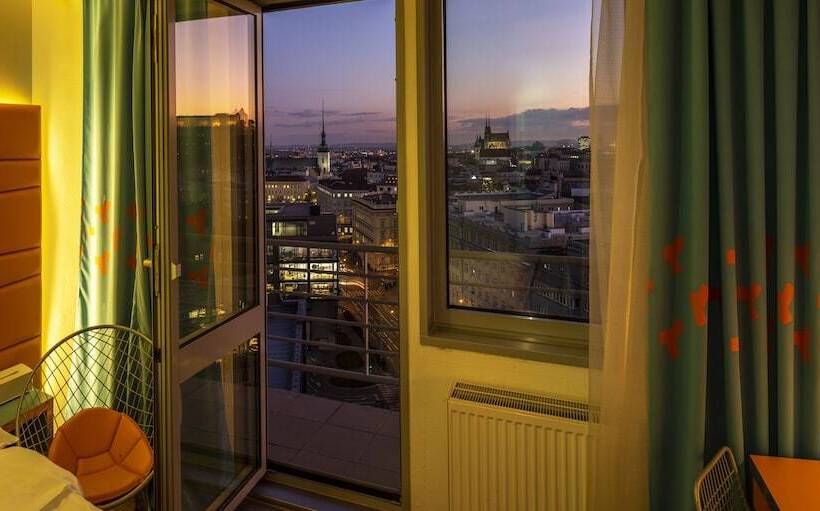 غرفة سوبيريور فردية, Continental