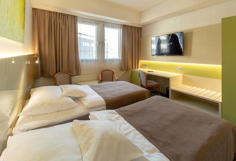 غرفة قياسية, Continental