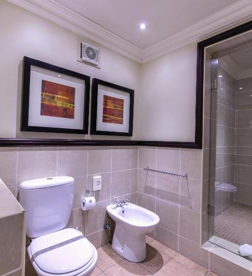 주니어 스위트, Cresta President