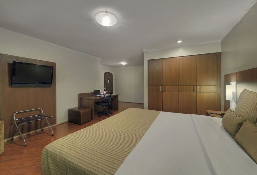 غرفة سوبيريور, Deville Curitiba Batel