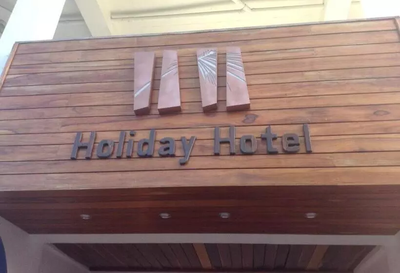 سوییت جونیور لوکس, Holiday
