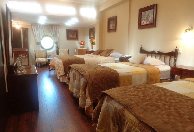 Standard Triple Room, Hostal Colonial