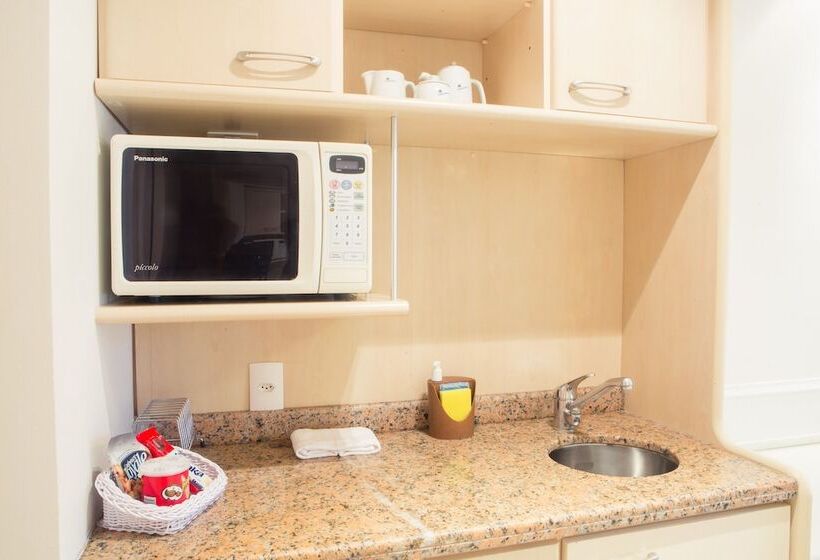 סטודיו דלוקס, Jurerê Beach Village Oficial