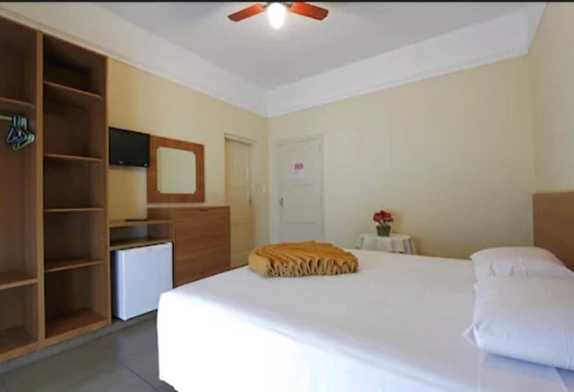 غرفة قياسية, Mantovani