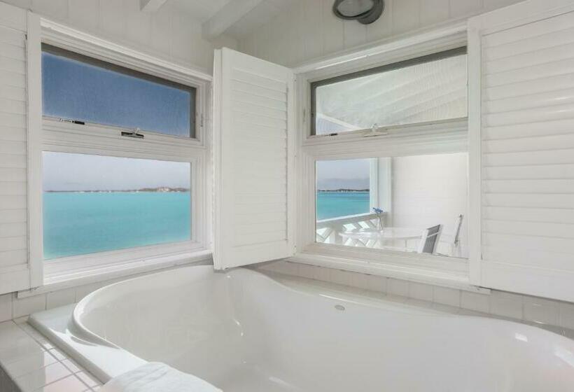 سوییت خانوادگی, Peace And Plenty Resort