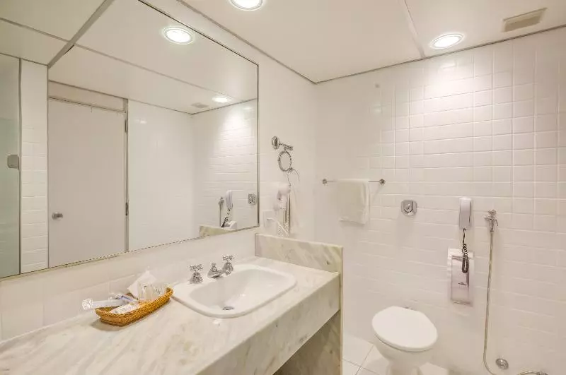 Deluxe Neljän Hengen Huone, Rio Aeroporto Hotel Galeão