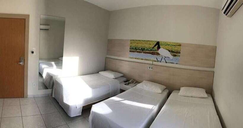 غرفة قياسية ثلاثية, Veneza