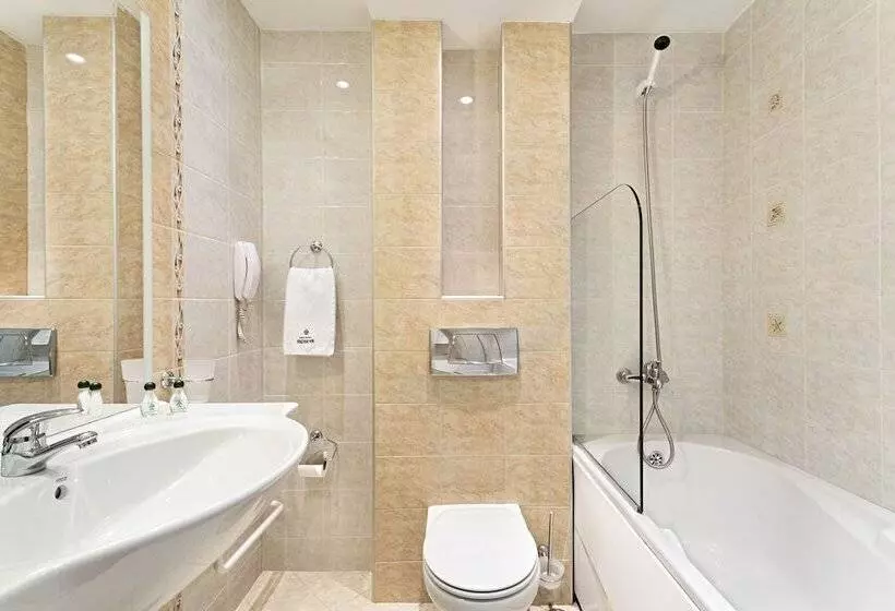 StandaardKamer, Park Hotel Moskva