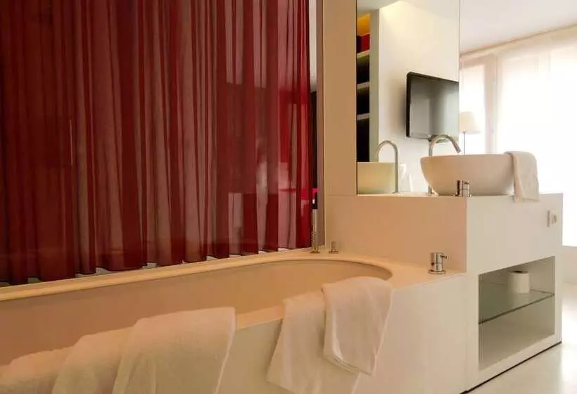 Deluxe-sviitti, Parkhotel Roeselare