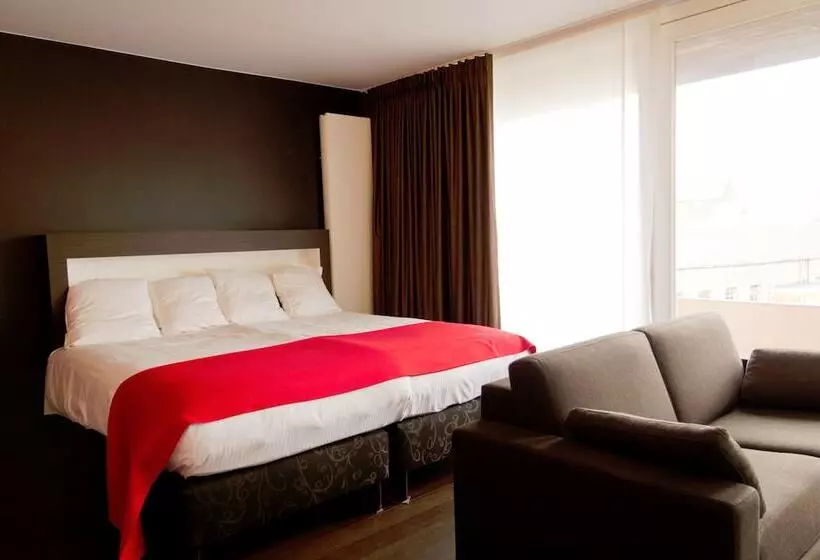 Deluxe-sviitti, Parkhotel Roeselare