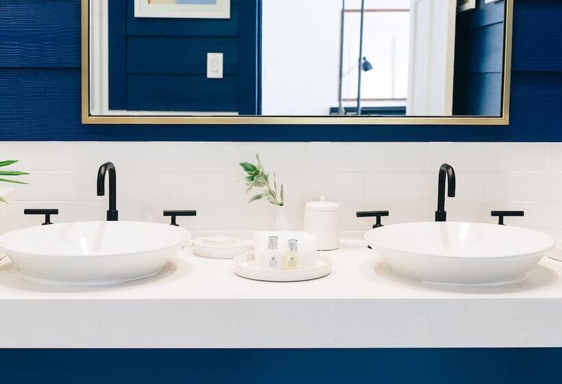 خانه 1 خوابه, Pink Sands Resort