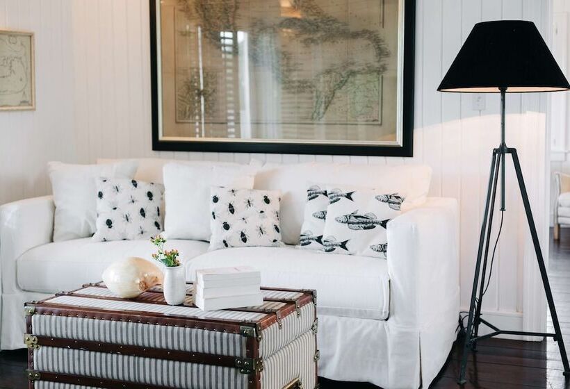 خانه 3 خوابه, Pink Sands Resort