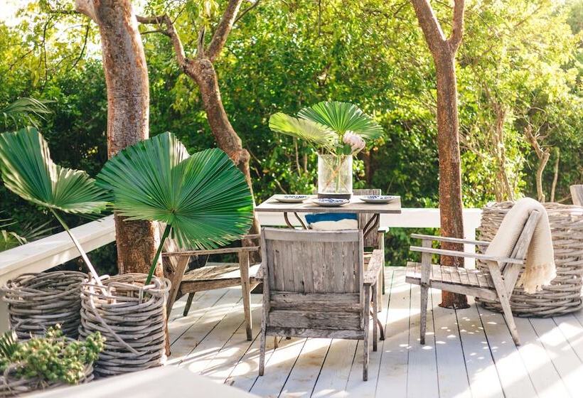 خانه 3 خوابه, Pink Sands Resort