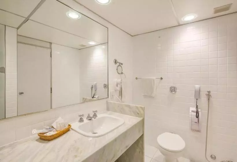 Deluxe Neljän Hengen Huone, Rio Aeroporto Hotel Galeão