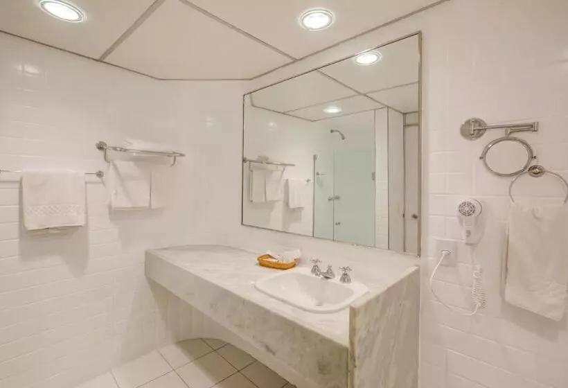 Deluxe Neljän Hengen Huone, Rio Aeroporto Hotel Galeão