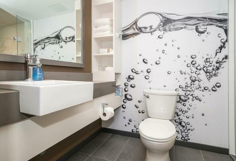 غرفة قياسية, Blue Horizon