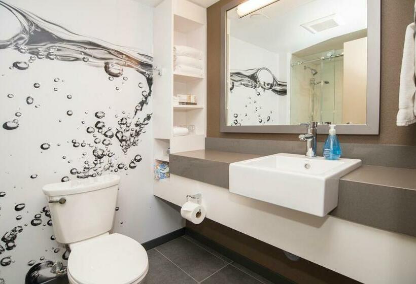 غرفة قياسية ذات إطلالة, Blue Horizon