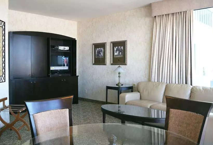 Suite, Castel