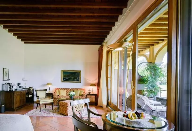 スイート, Castello Del Sole Beach Resort&spa