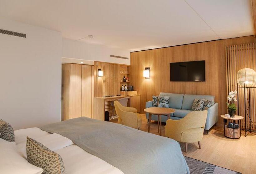 스탠다드 룸 산 전망, Castello Del Sole Beach Resort&spa