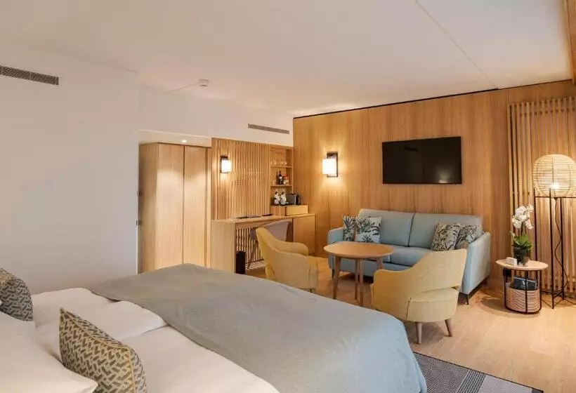 マウンテンビュースタンダードルーム, Castello Del Sole Beach Resort&spa