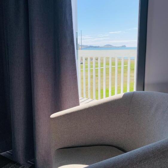 غرفة قياسية, Château Madelinot