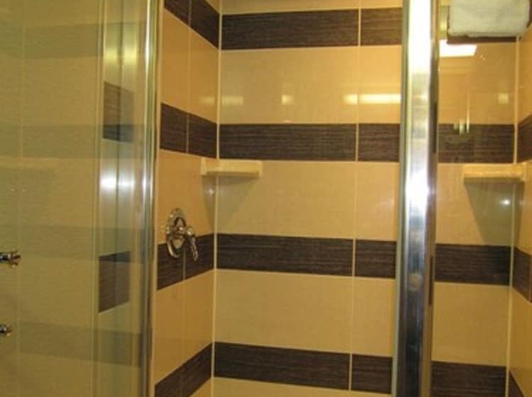 スタンダードルーム, Comfort Suites Downtown