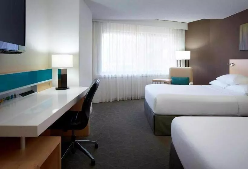 ２ダブルベッドのスタンダードルーム, Delta Hotels By Marriott Quebec