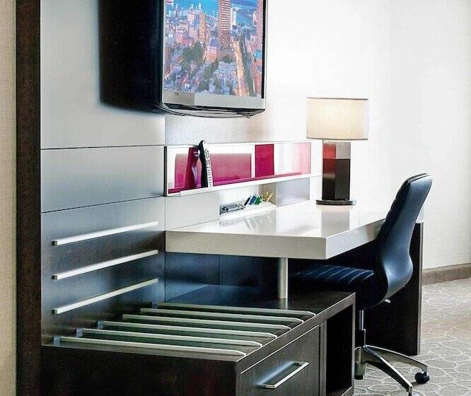 اتاق استاندارد با 2 تخت دوبل, Delta Hotels By Marriott Quebec