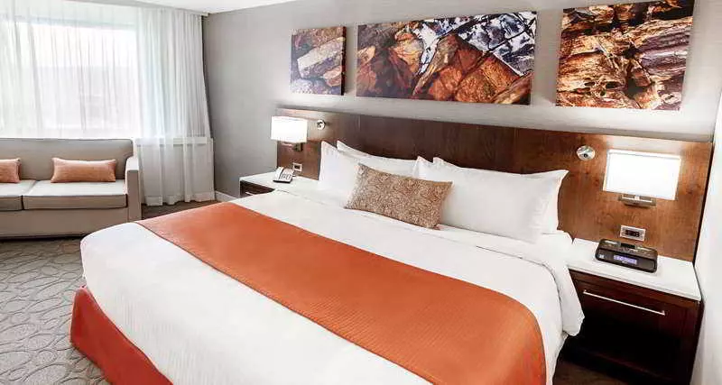キングサイズベッドのスタンダードルーム, Delta Hotels By Marriott Quebec