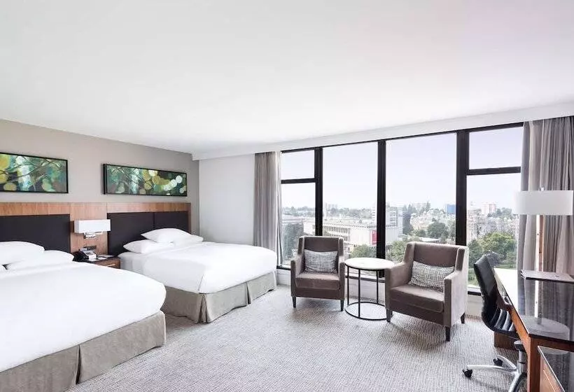 اتاق استاندارد با 2 تخت دوبل, Doubletree By Hilton Hotel & Suites Victoria