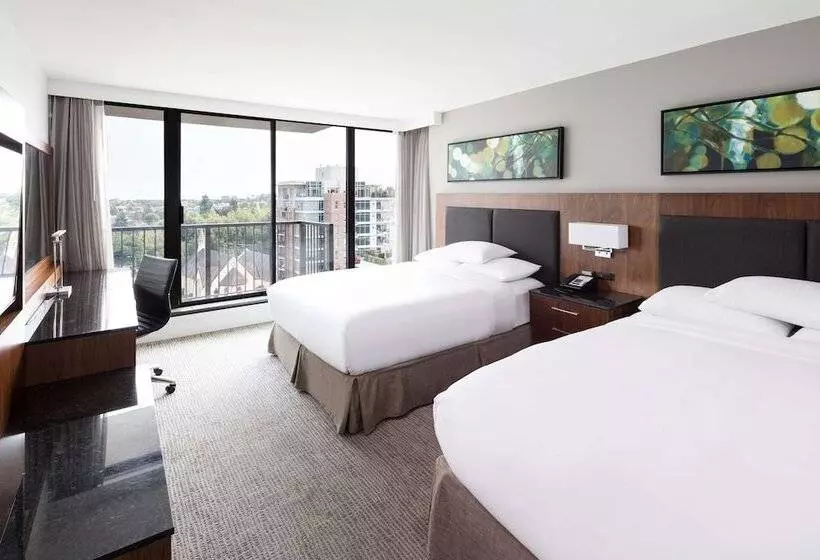 سوییت, Doubletree By Hilton Hotel & Suites Victoria