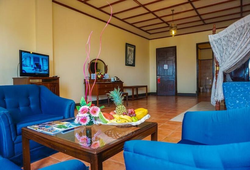 اتاق لوکس, Grand Oriental