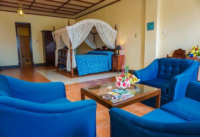 Номер Deluxe, Grand Oriental